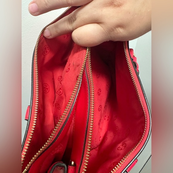 Tory Burch crossbody - Picture 12 of 13